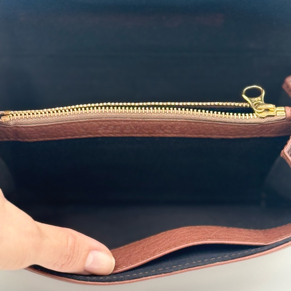 See By Chloe Suede and Leather  Wallet - Picture 4 of 9